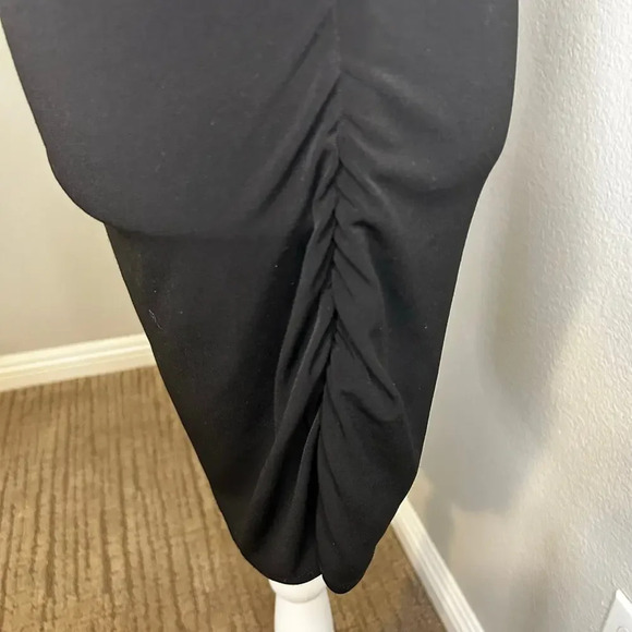 Cache black stretchy mini dress with metal ring accents size M - Picture 4 of 9